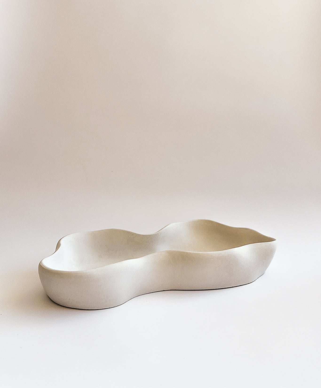 wavy-decorative-bowl
