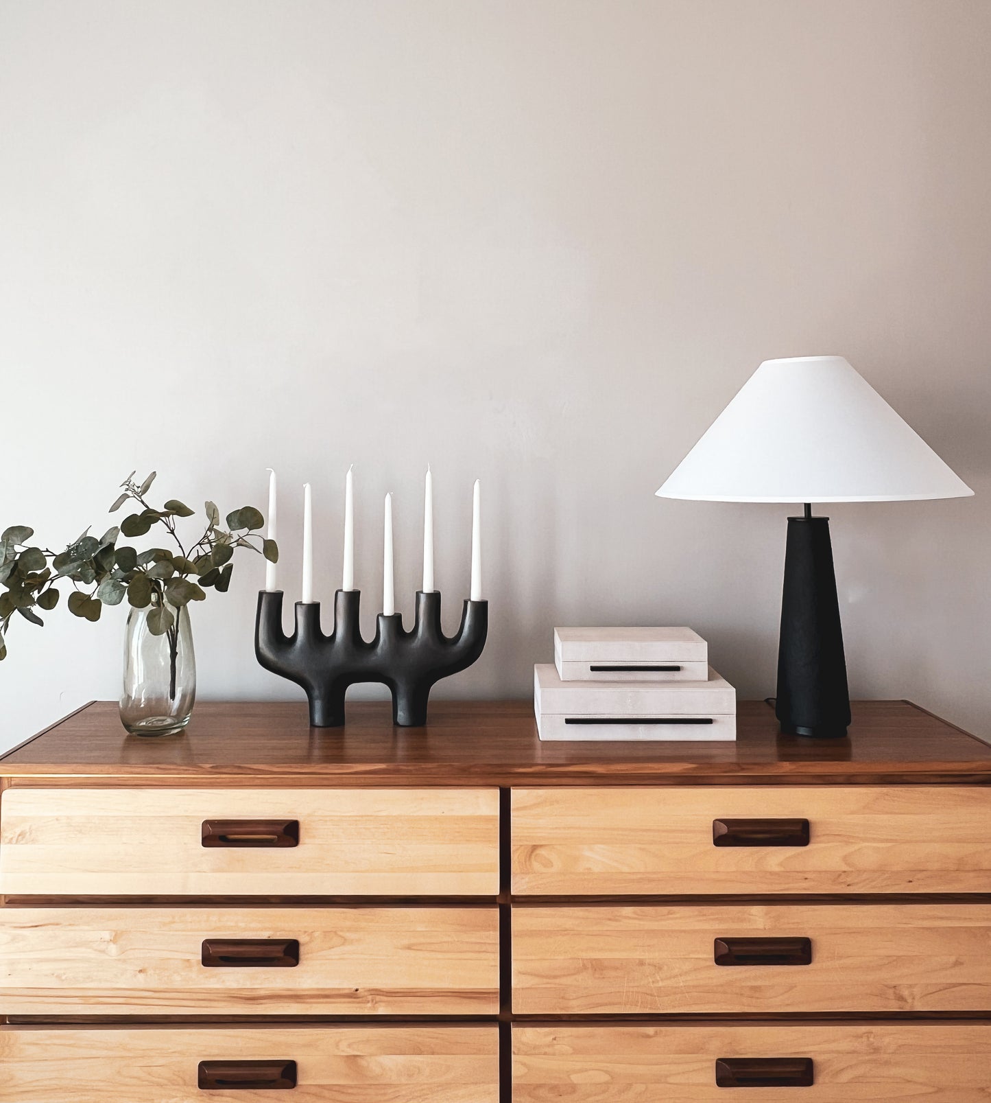 taper-candle-holder-modern-home-decor