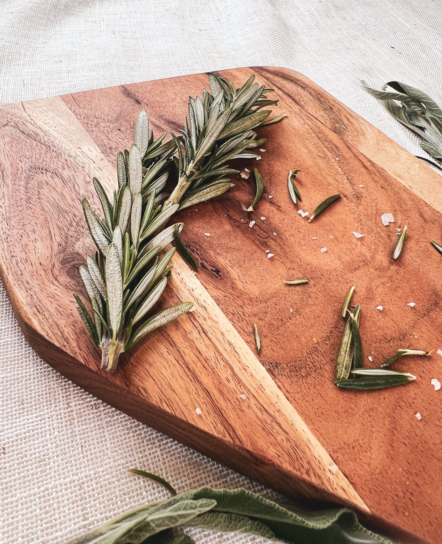 kitchen-product-wood-cutting-board-set