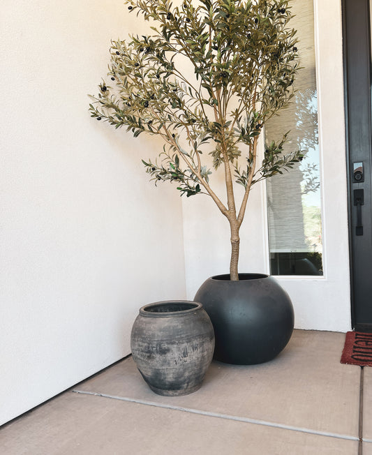large-black-cunmin-planter-pot