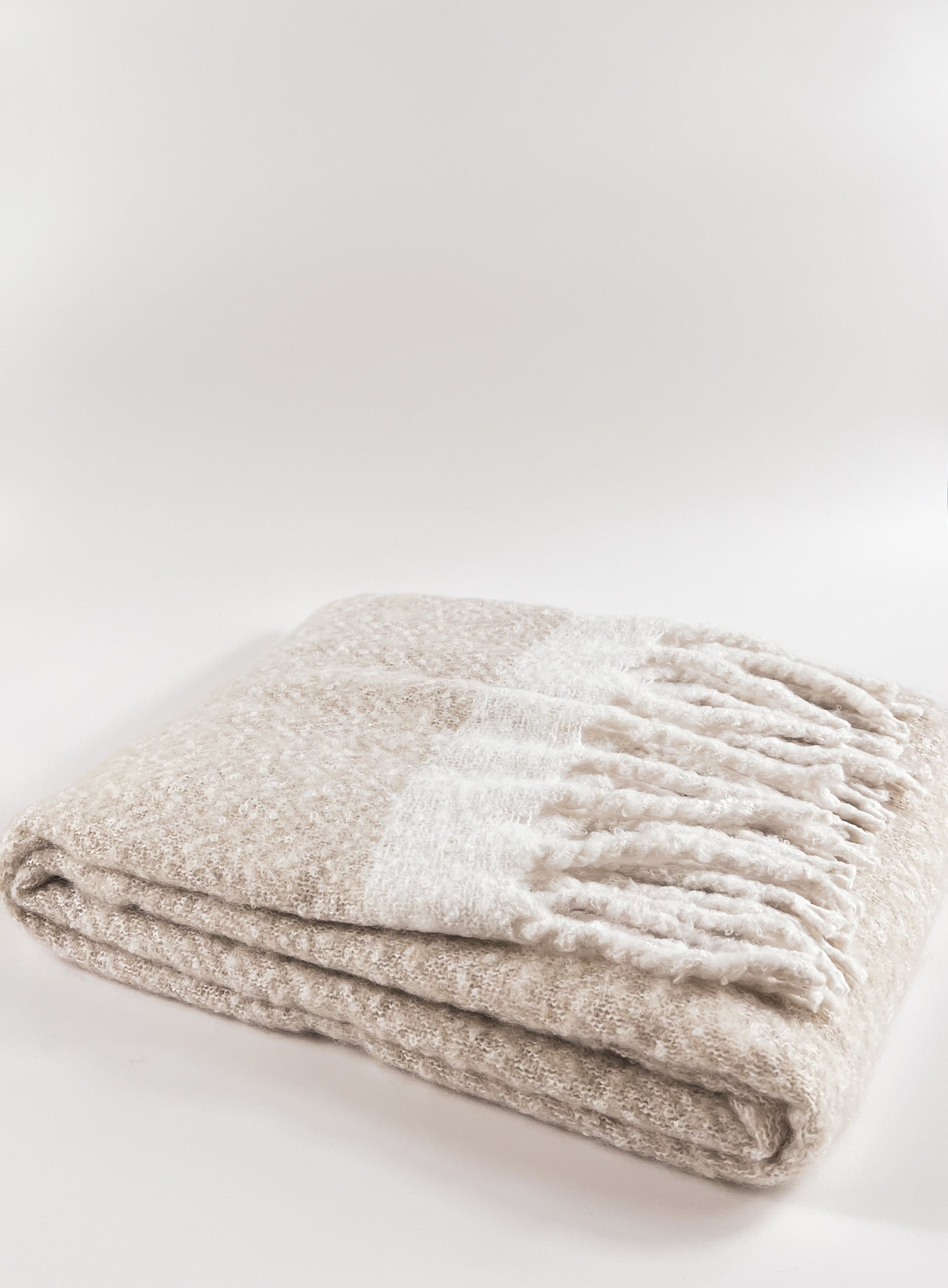 soft-throw-blanket-home-decor