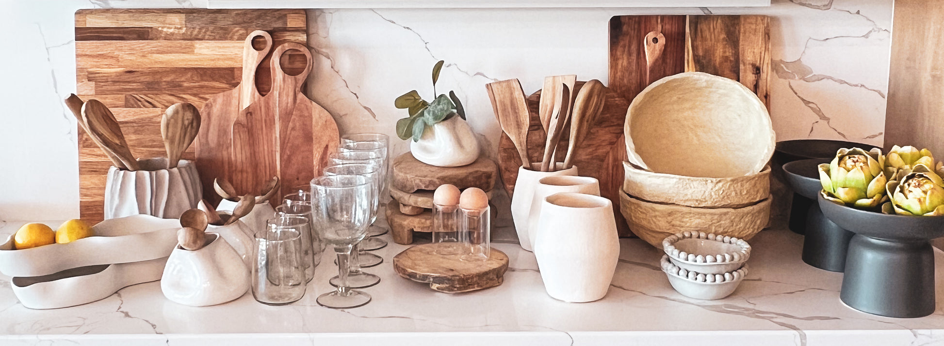 store-display-of-home-decor-kitchen-products