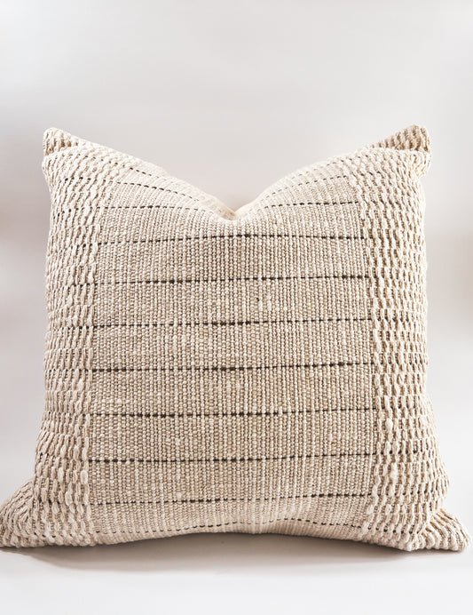 throw-pillow-modern-neutral-home-decor